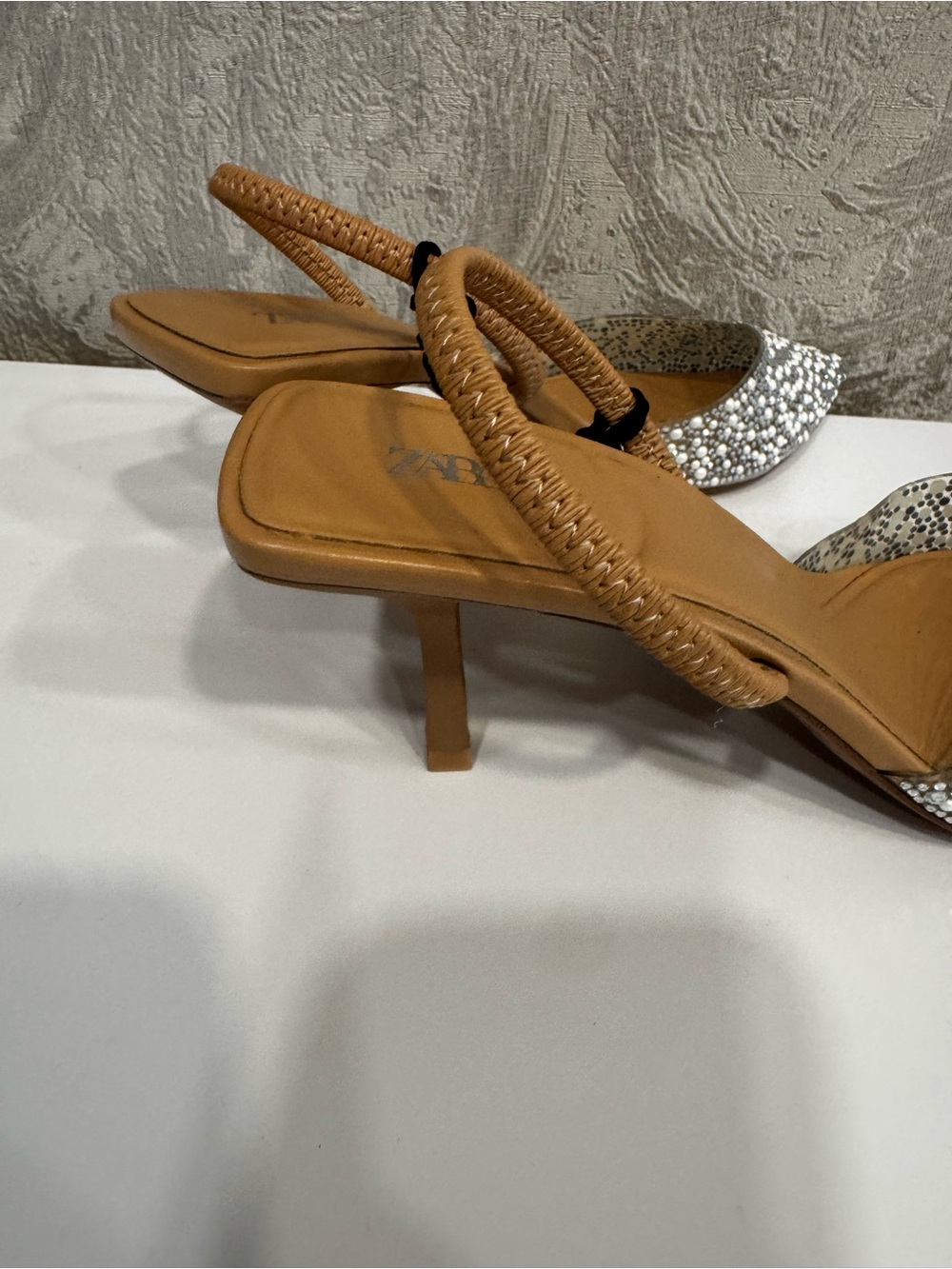 Zara NWT Embellished Jeweled heels size 8 - Picture 3 of 5